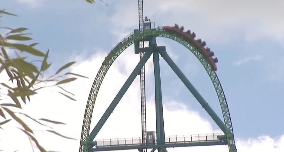 ТОП 5 смртоносни ролеркостери низ светот